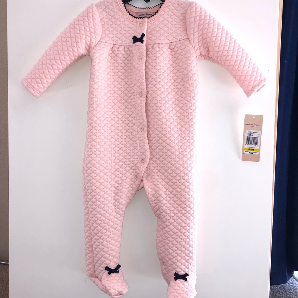 Nannette Onsie